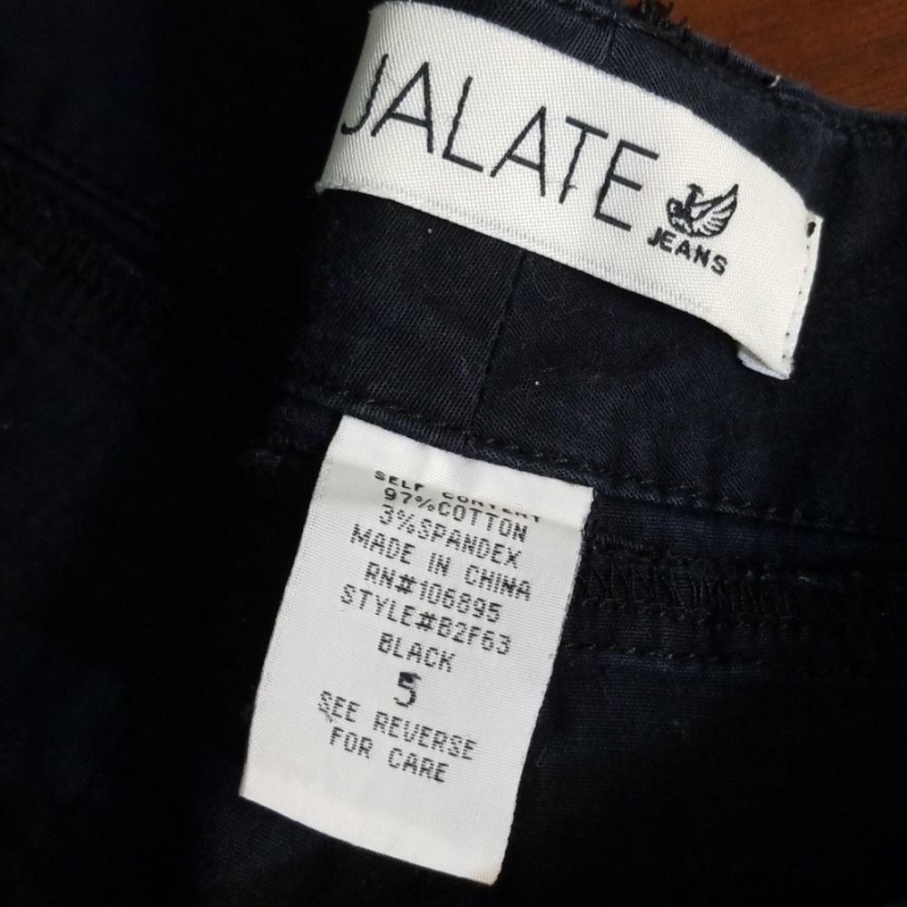 Short - Picture 3 of 3